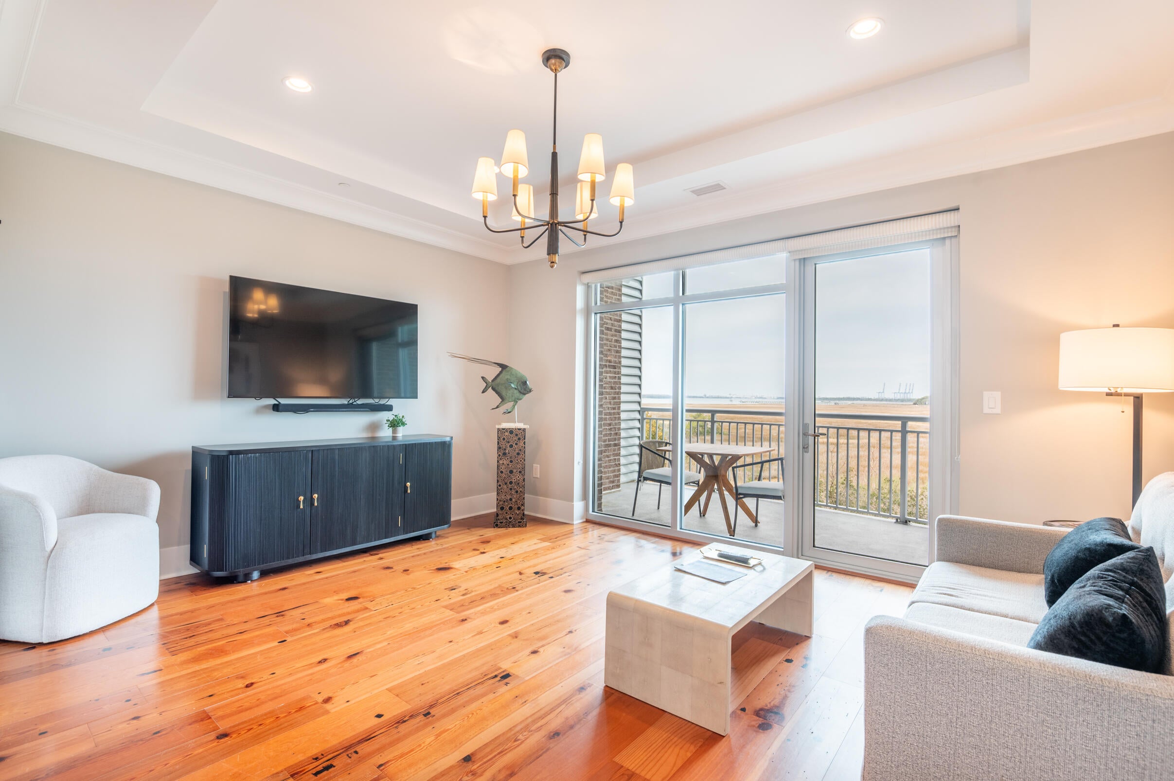 155 Wingo Way Unit 426