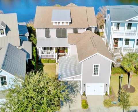 A home in Mount Pleasant