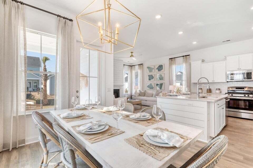 114 Cloverfield Trail Drive