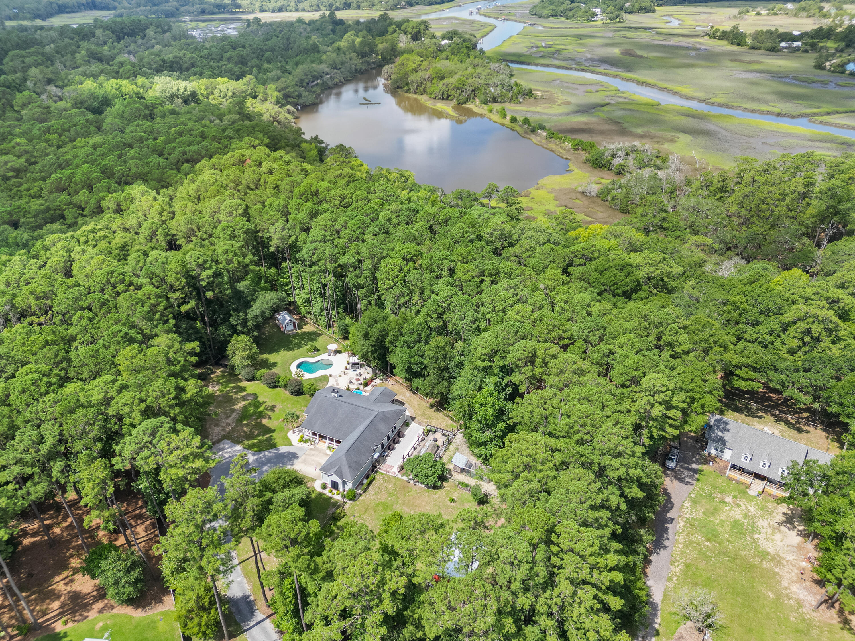 4063 Pine Creek Road