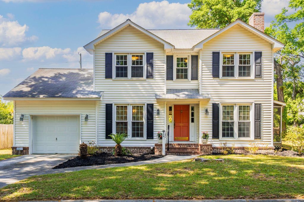 Photo of 904 Stillwater Drive, Charleston, SC 29412 (MLS # 26010716)