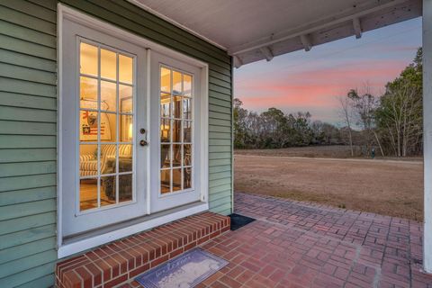 A home in Reevesville