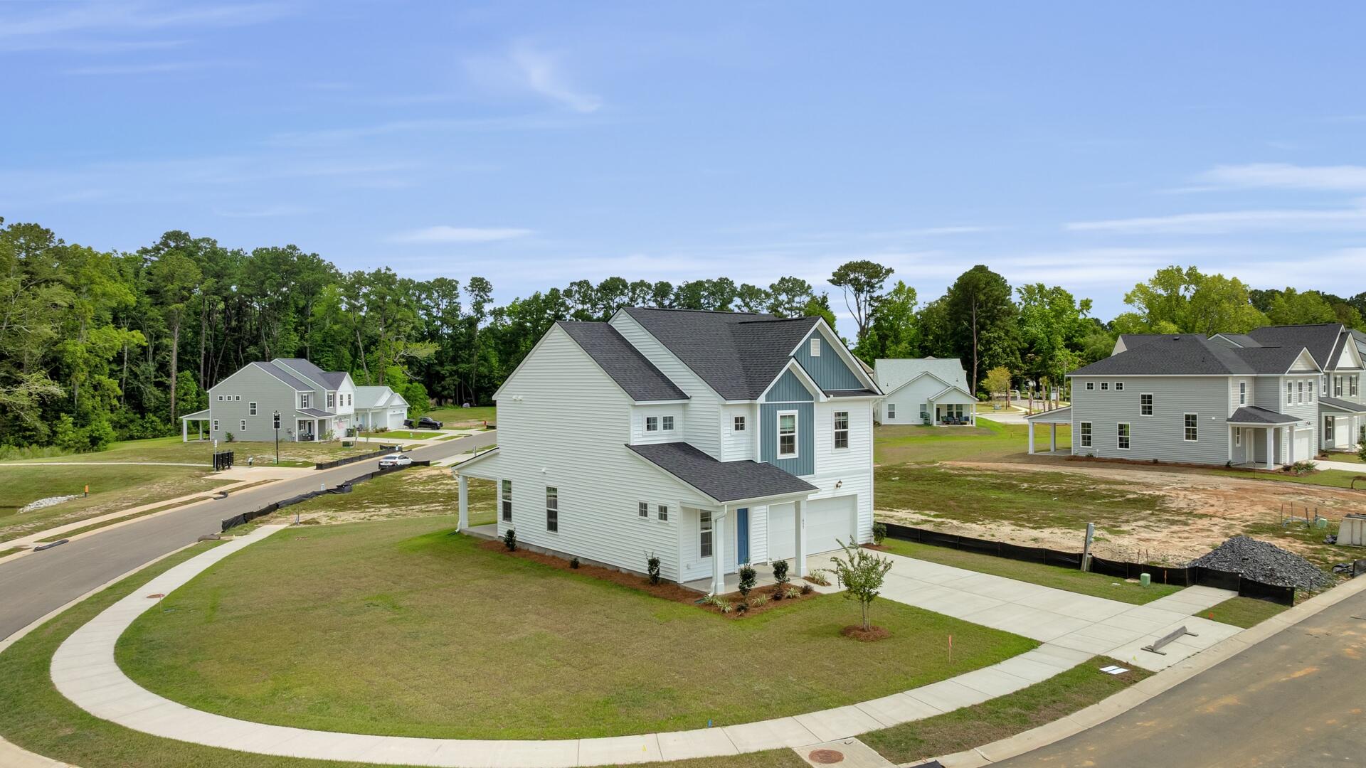 437 Cadbury Loop