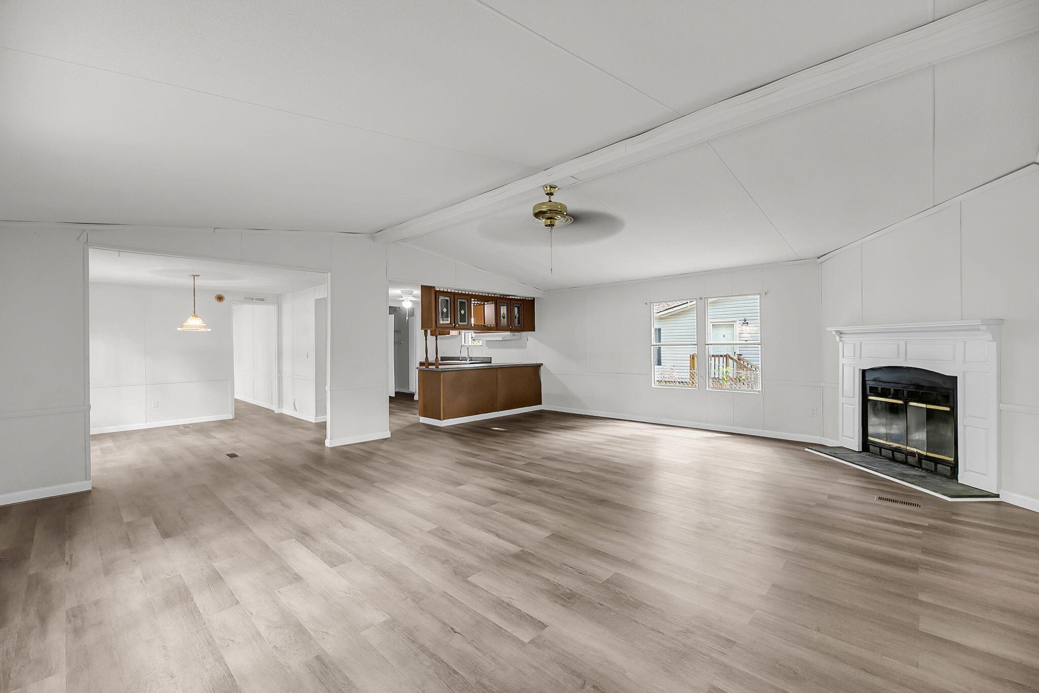 3765 Mary Ann Point Road