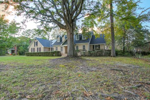 A home in Summerville