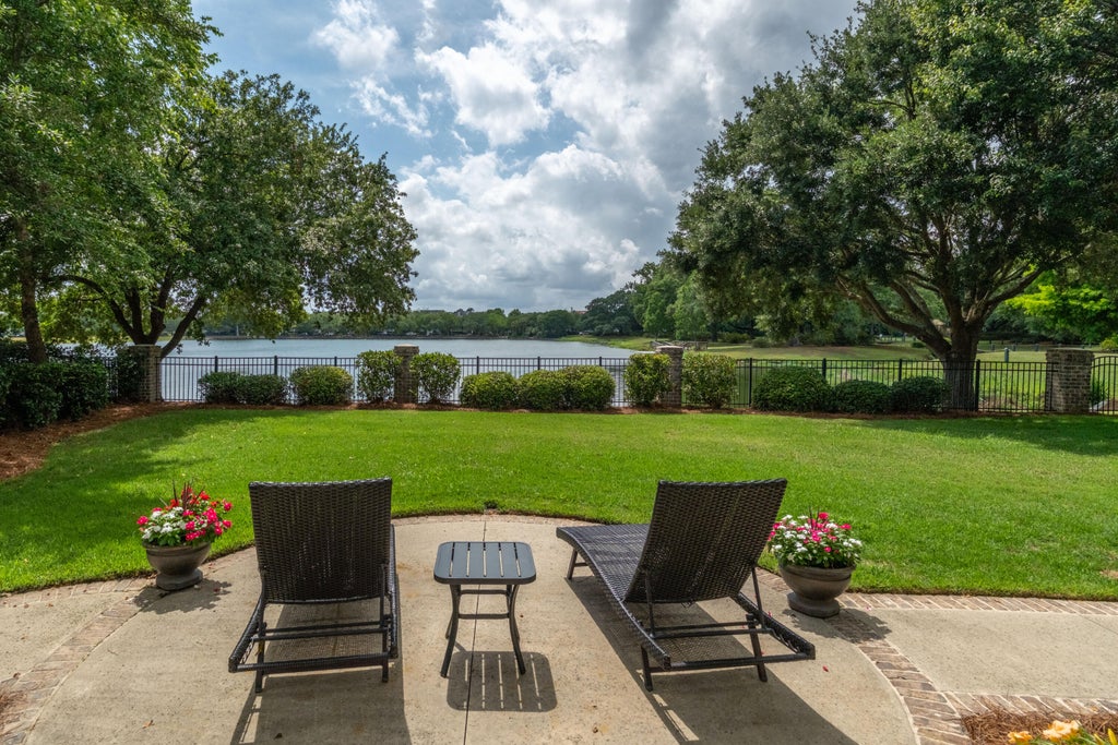 Photo of 1730 Pierce Street, Charleston, SC 29492 (MLS # 26025452)