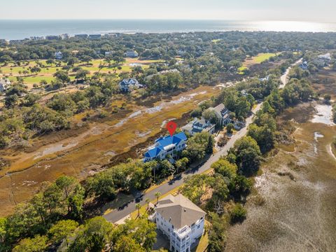 A home in Isle of Palms