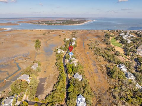 A home in Isle of Palms