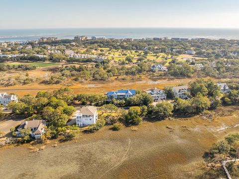 A home in Isle of Palms