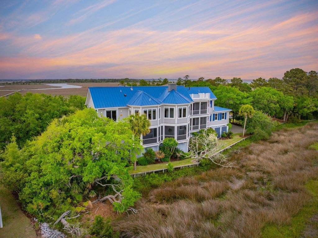 Photo of 8 Seagrass Lane, Isle of Palms, SC 29451 (MLS # 24031177)