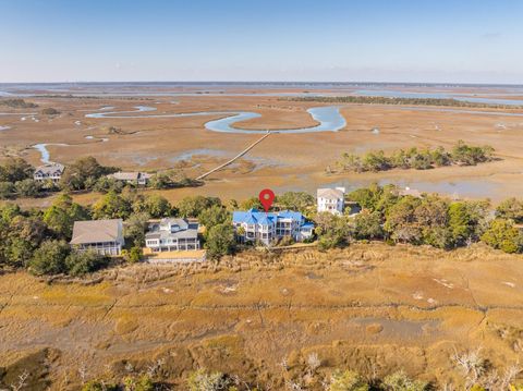 A home in Isle of Palms