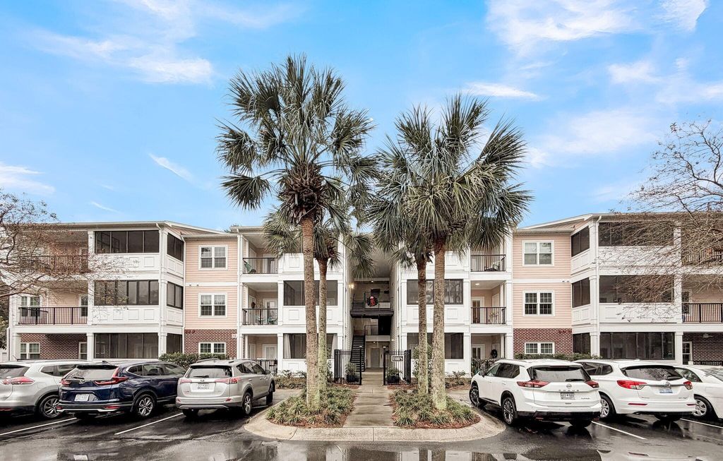 Photo of 1025 Riverland Woods Place #1109, Charleston, SC 29412 (MLS # 25031701)