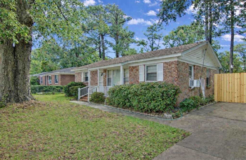 Photo of 442 Mary Scott Drive, Goose Creek, SC 29445 (MLS # 26009940)