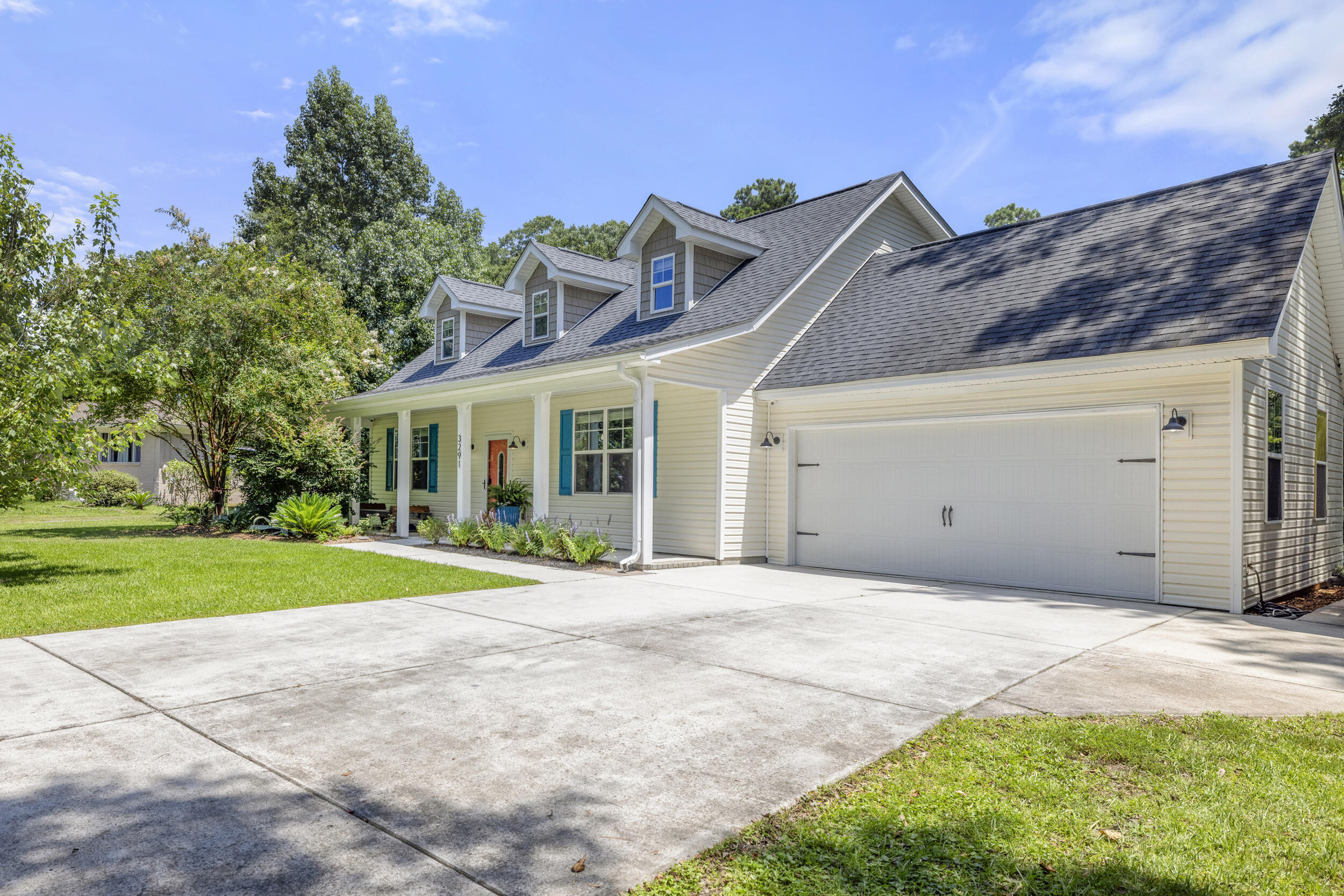 3291 Walter Drive