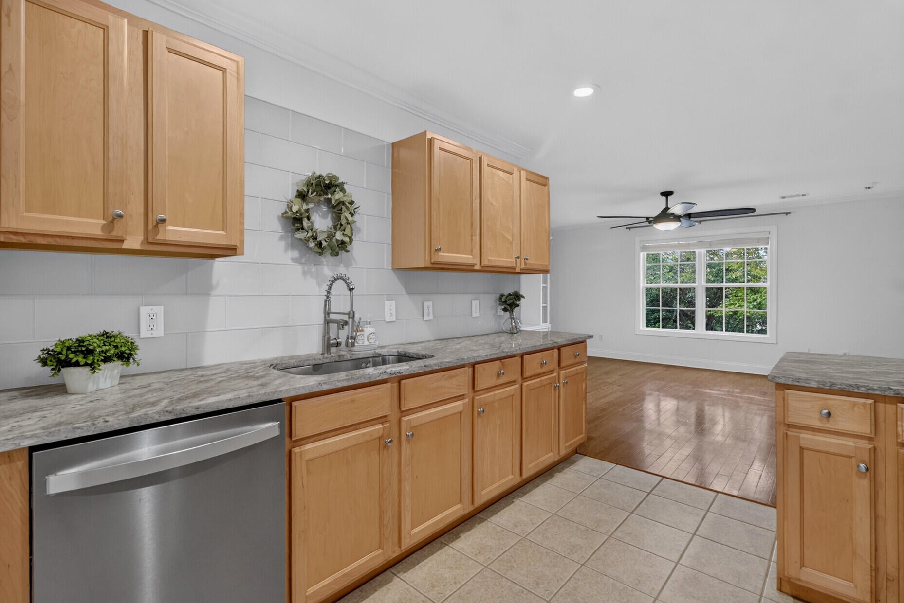 4008 Radcliffe Place Drive Unit M-4