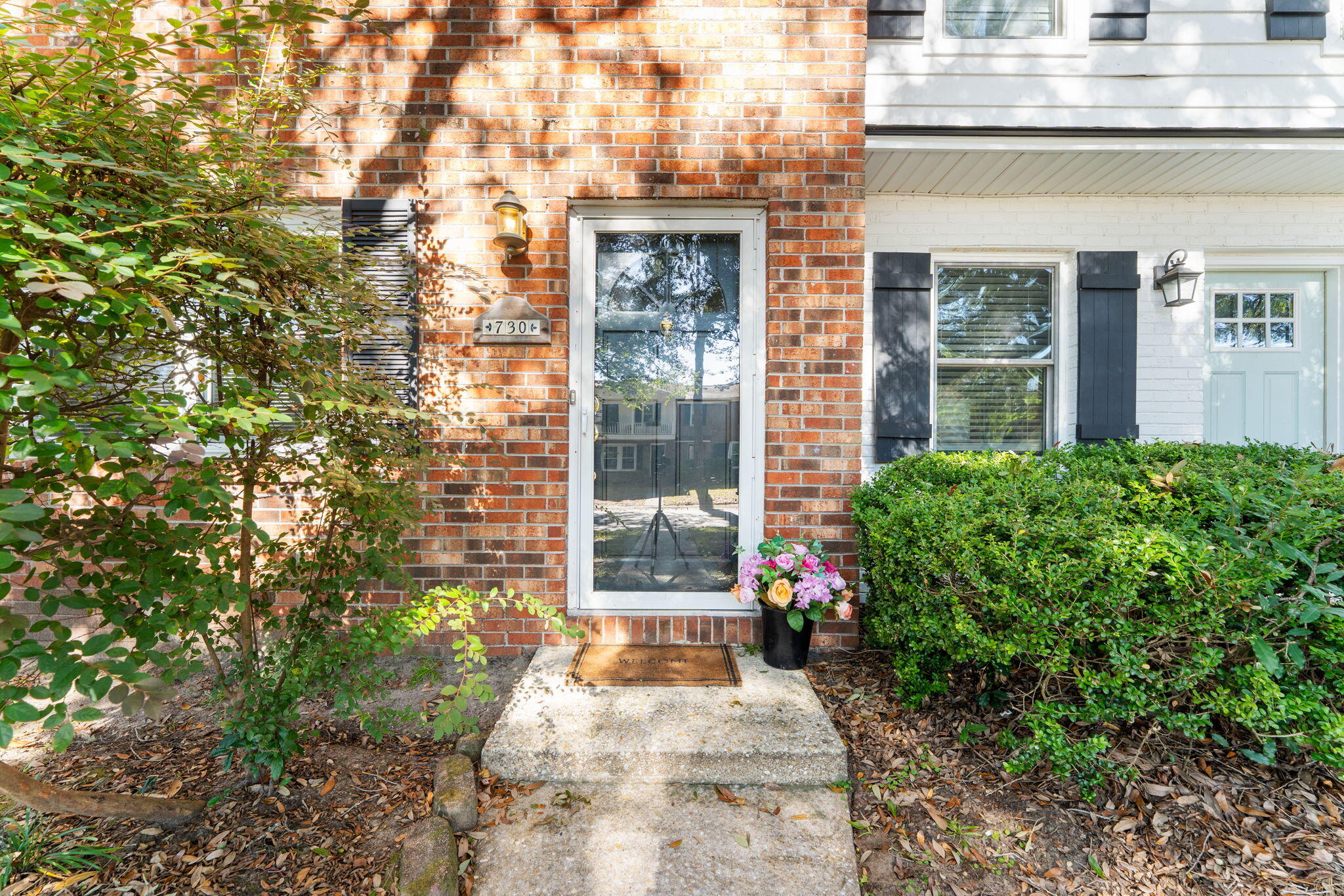 730 Harbor Lane