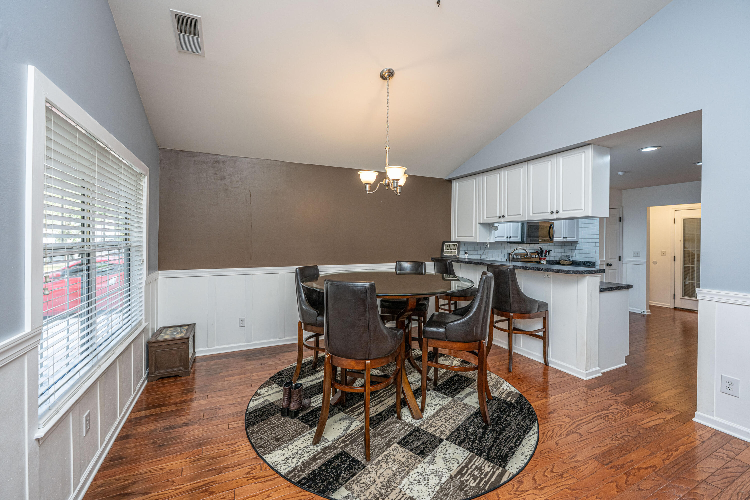 9020 Greenbriar Drive