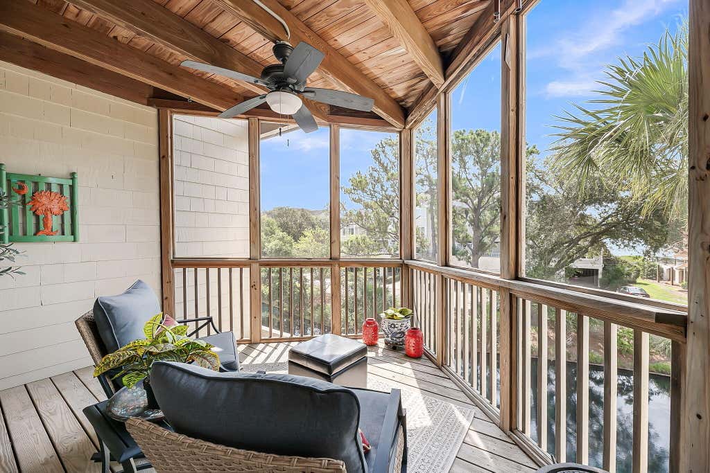 Photo of 1551 Ben Sawyer Boulevard #Unit 5g, Mount Pleasant, SC 29464 (MLS # 26022759)