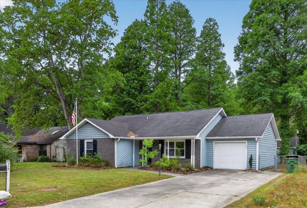 Photo of 519 Temple Road, Ladson, SC 29456 (MLS # 26012209)