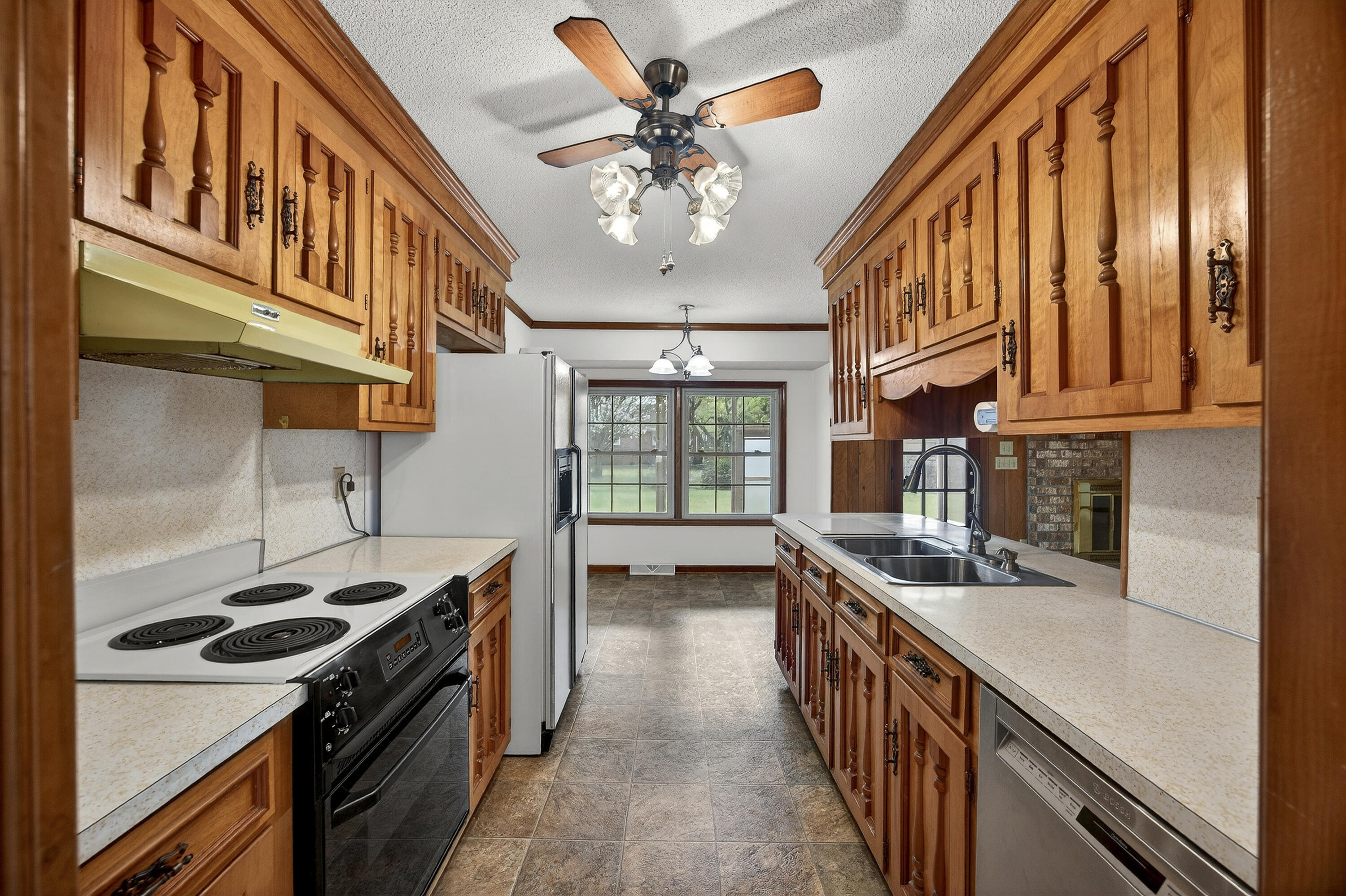 4345 Evanston Boulevard