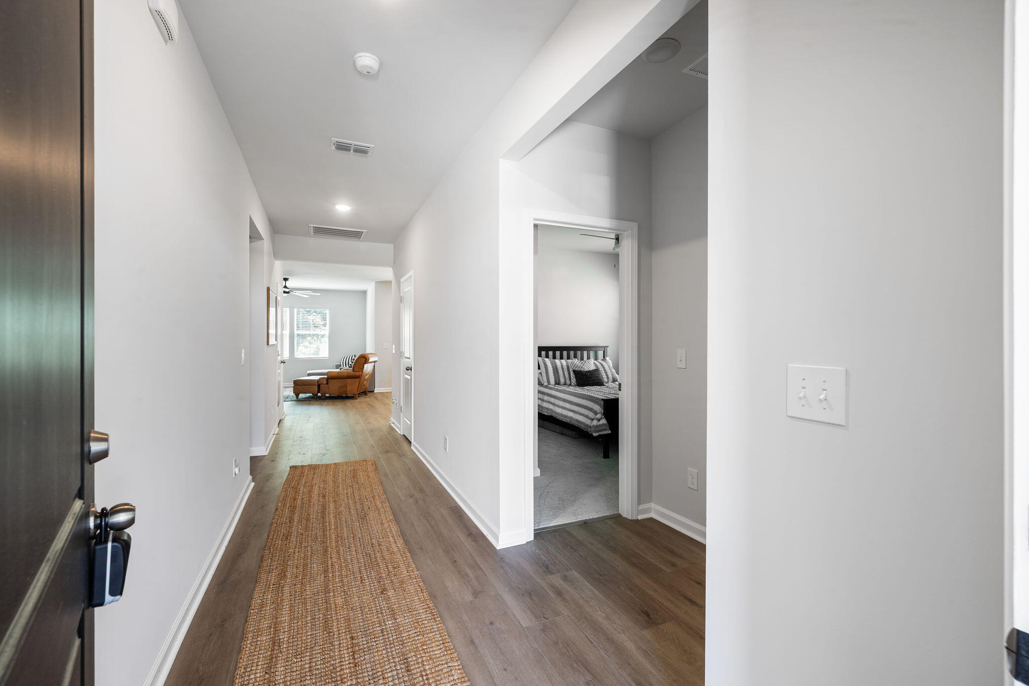 732 Meadowbrook Lane