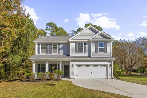 Photo of 602 Sleepy Hollow Court, Summerville, SC 29483 (MLS # 25030364)