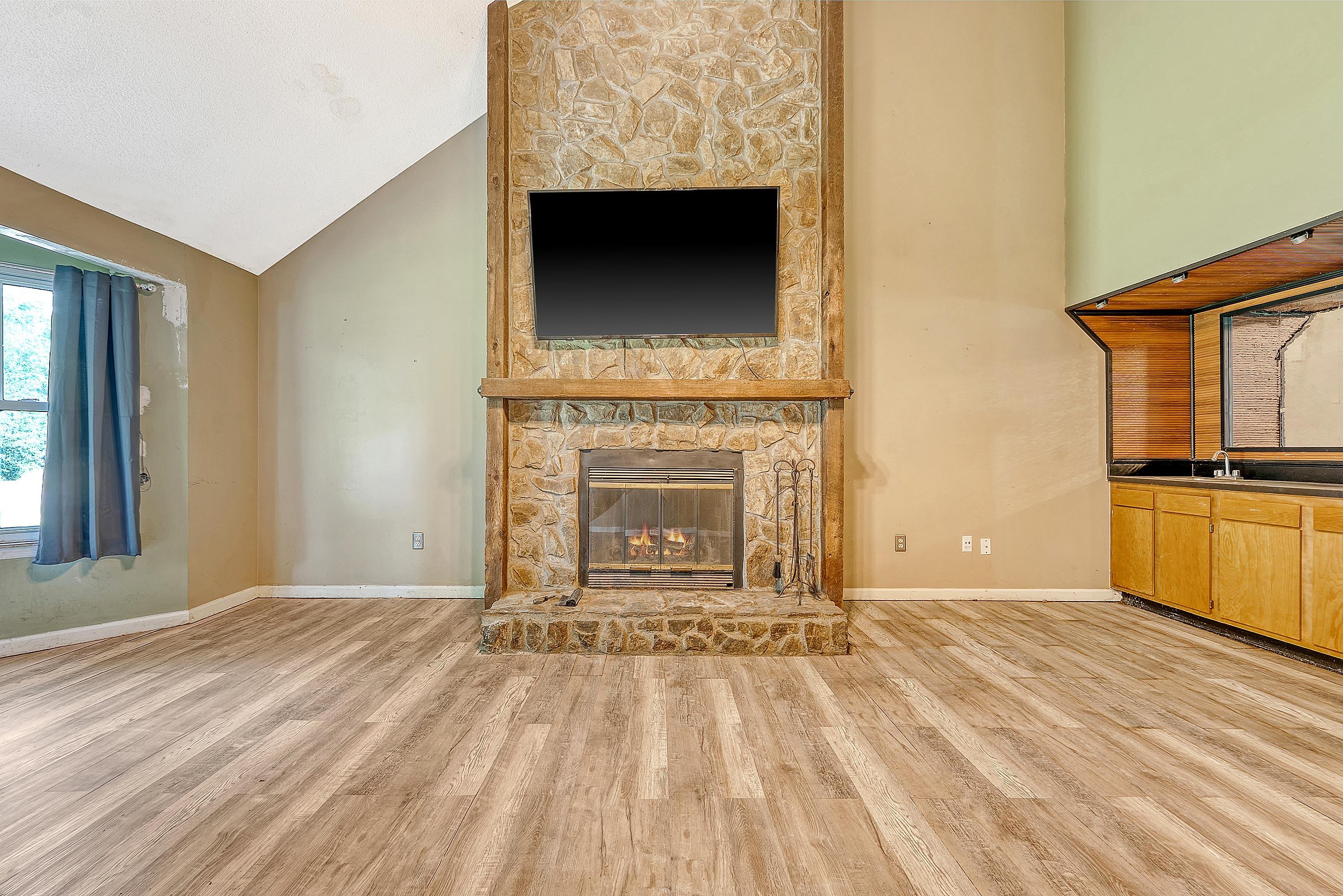 4606 Moss Court