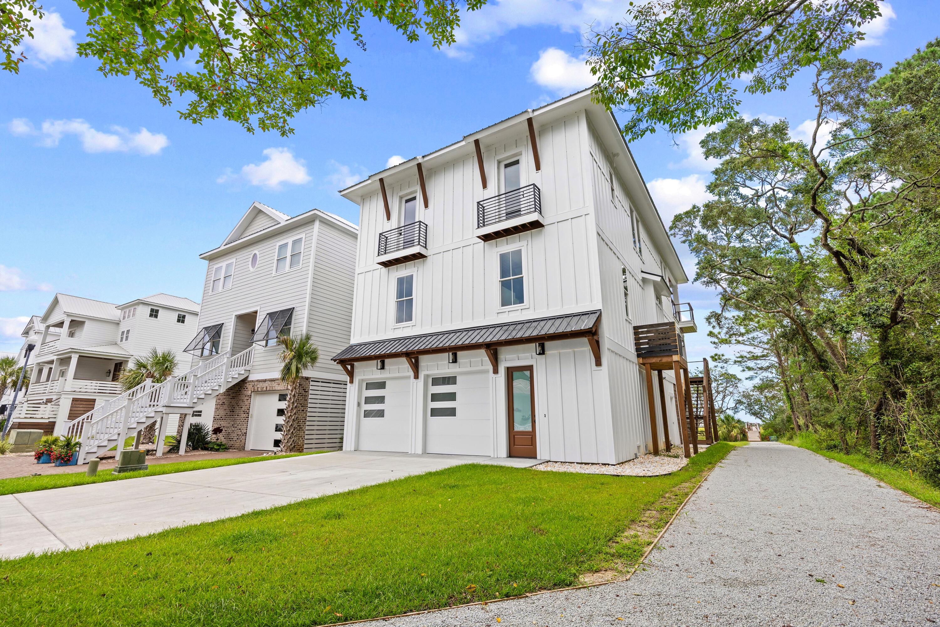 42 Enclave Place