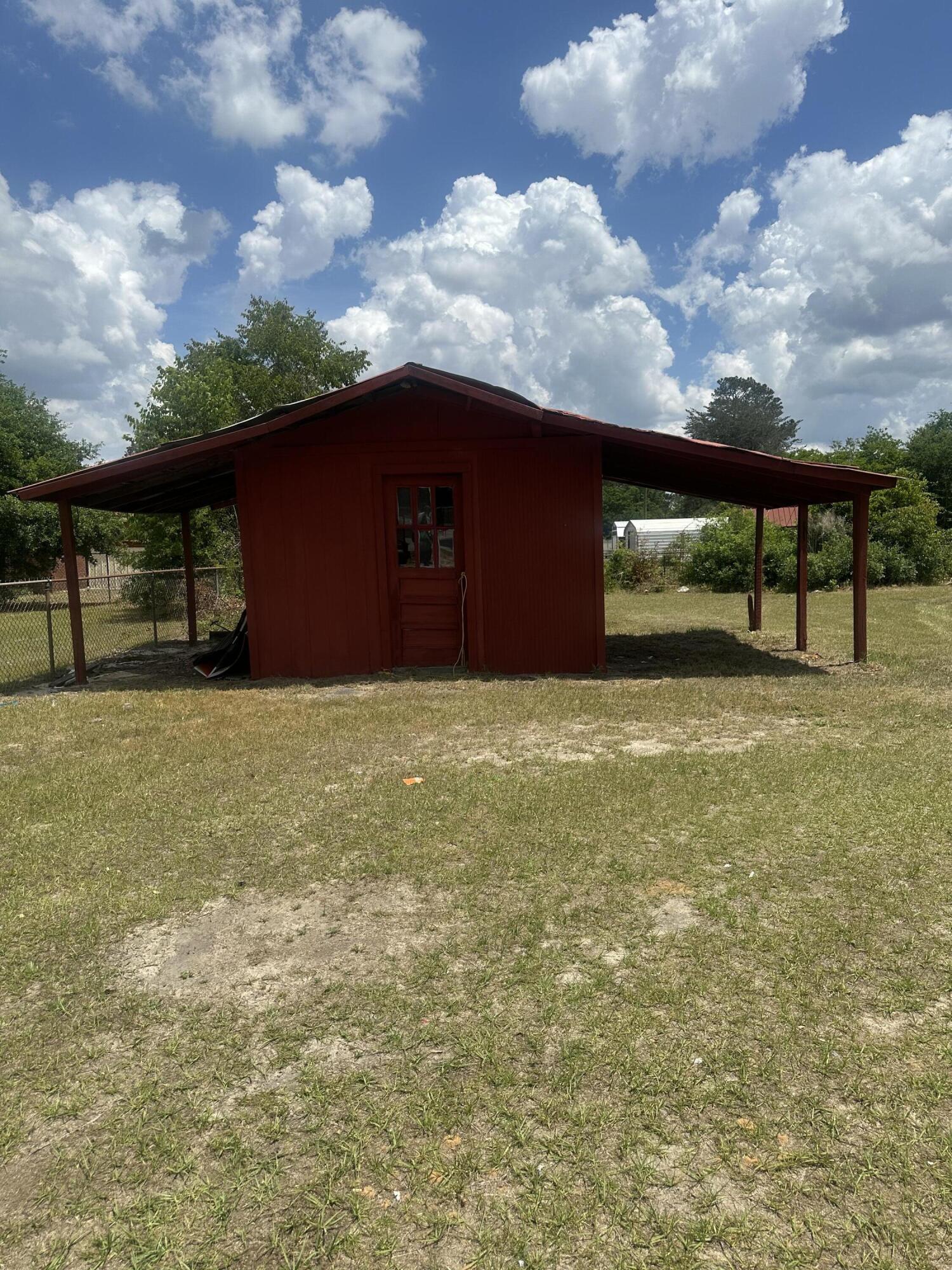 1609 Cannon Bridge Road