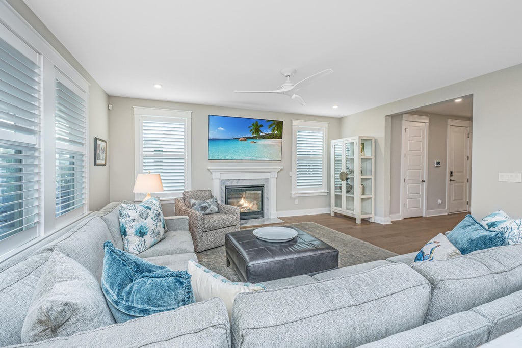 Photo of 1556 Asher Avenue, Mount Pleasant, SC 29466 (MLS # 26027177)
