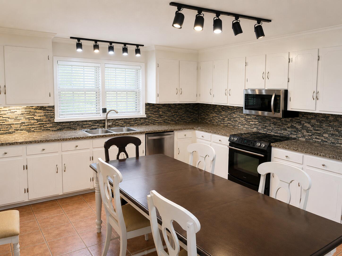 1398 Chicken Creek Road