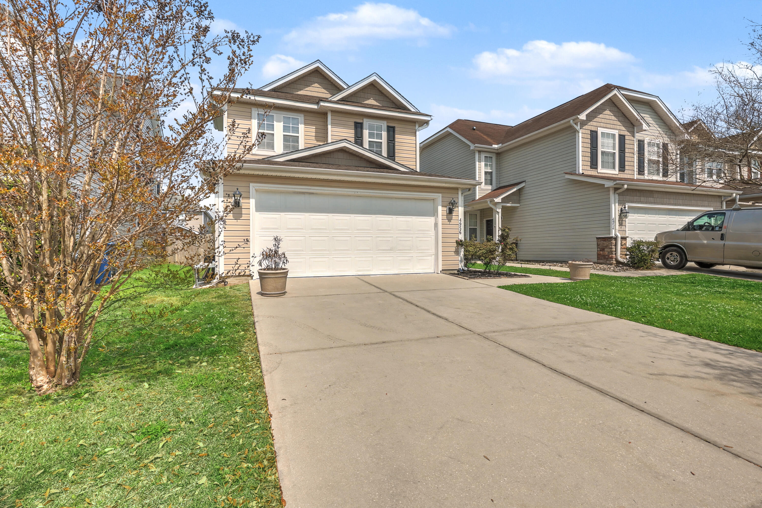 4956 Bishop Green Lane