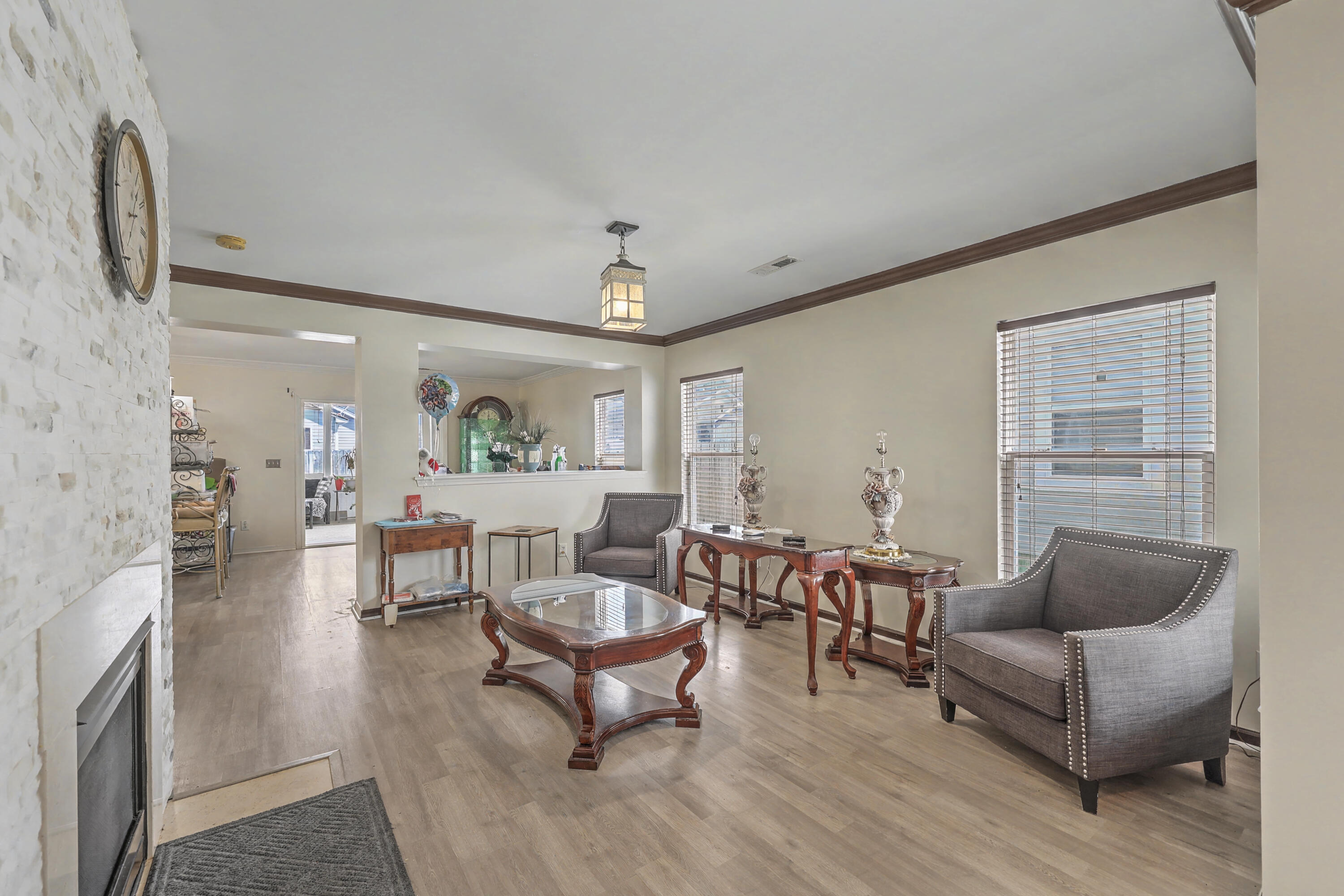 4956 Bishop Green Lane