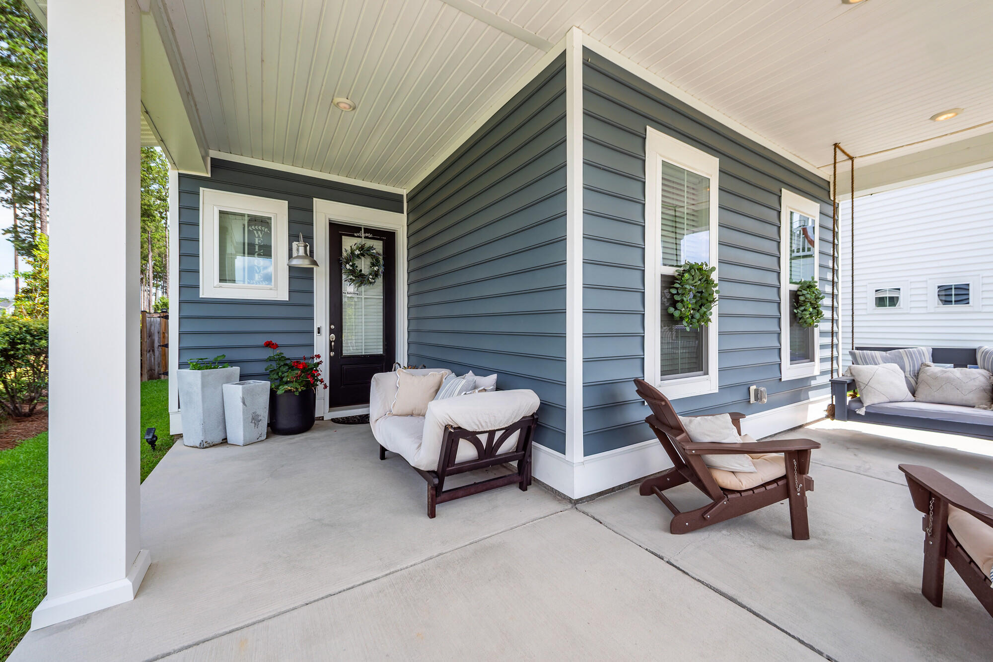 290 Woodland Oak Way