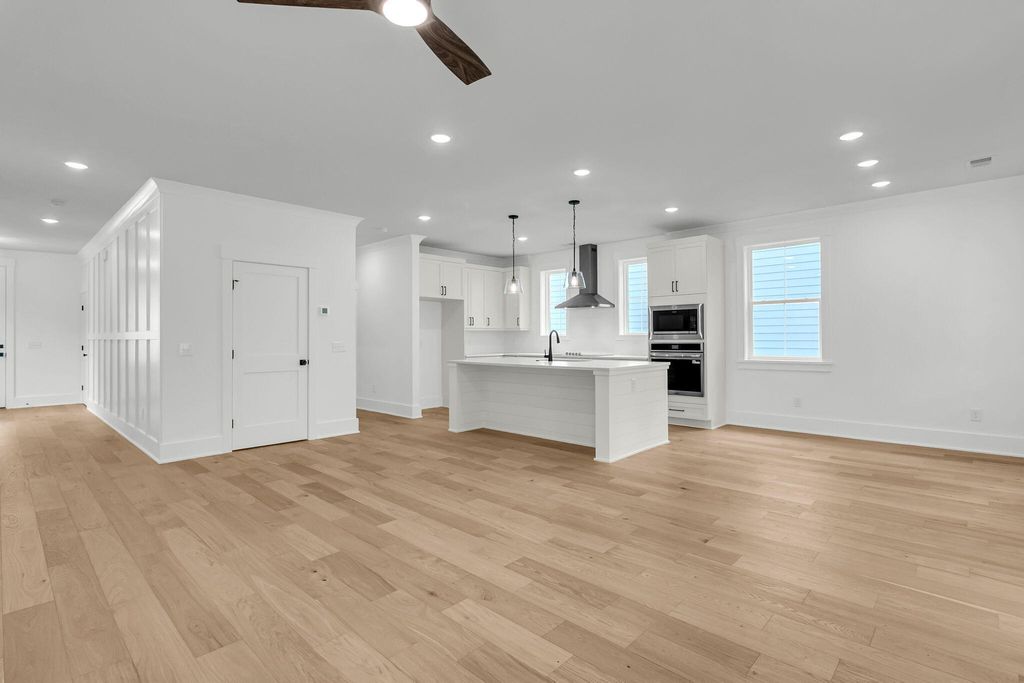 Photo of 1921 Chestnut Oak Lane, Charleston, SC 29414 (MLS # 26004751)