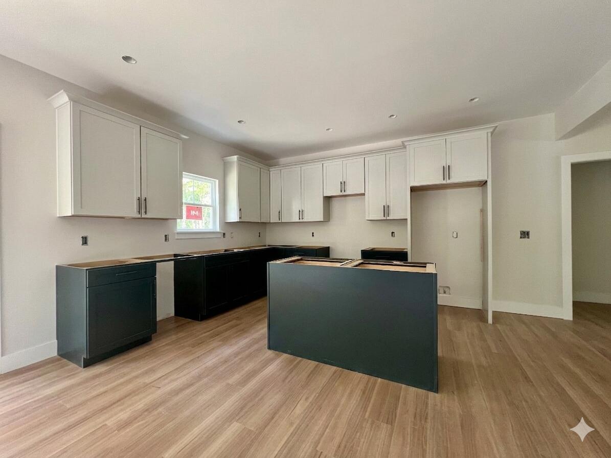 4406 Sandy Hill Farm Road