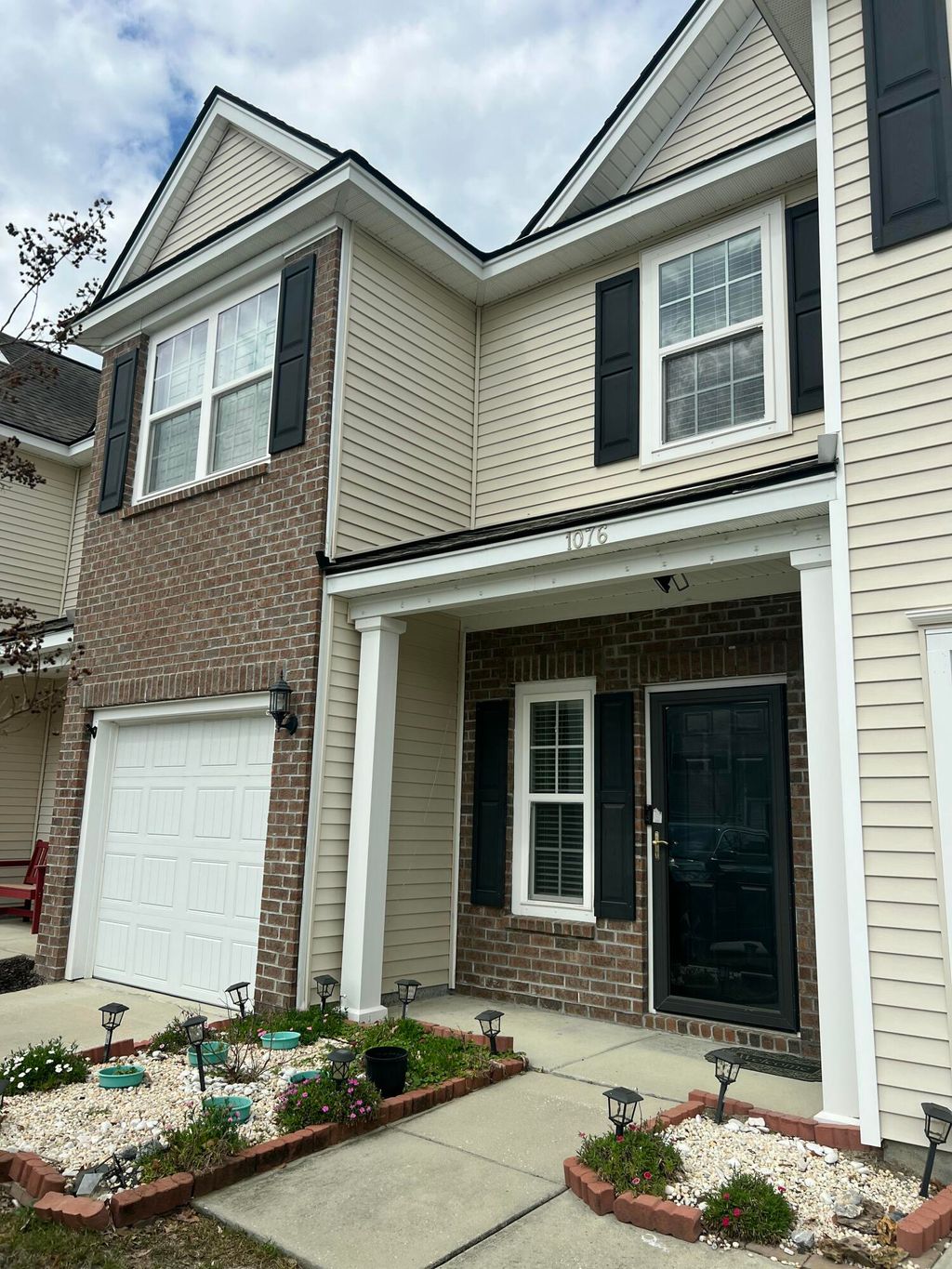 Photo of 1076 Bennington Drive, Charleston, SC 29492 (MLS # 26006859)