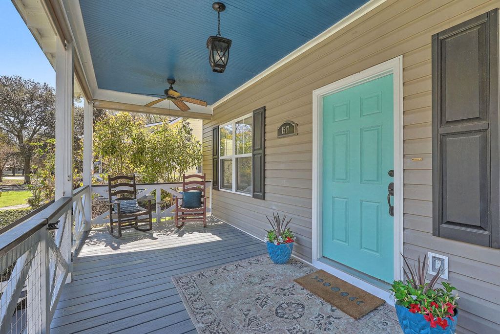 Photo of 1517 Little Rock Boulevard, Charleston, SC 29412 (MLS # 26007909)