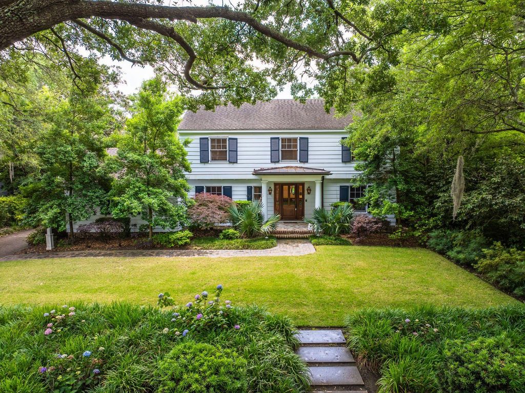 Photo of 7 Guerard Road, Charleston, SC 29407 (MLS # 26013909)