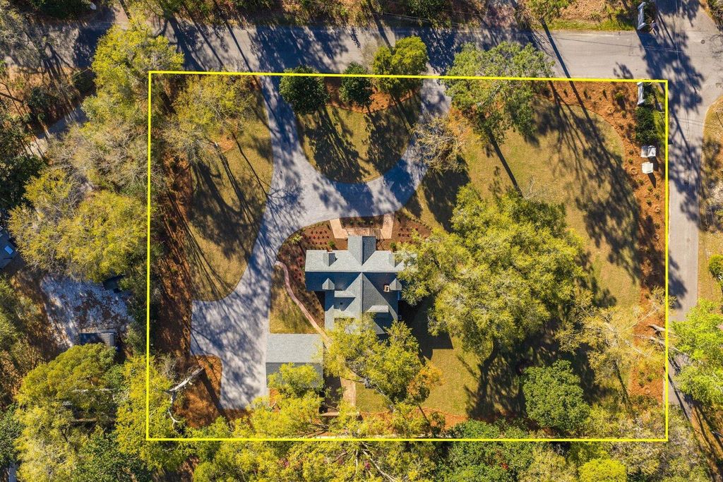 Photo of 201 Tea Farm Road, Summerville, SC 29483 (MLS # 26008151)