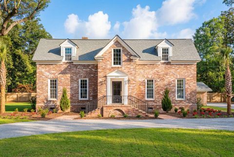 Photo of 201 Tea Farm Road, Summerville, SC 29483 (MLS # 26008151)