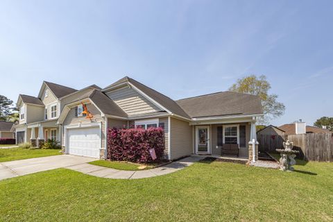 A home in North Charleston