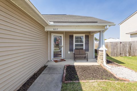 A home in North Charleston