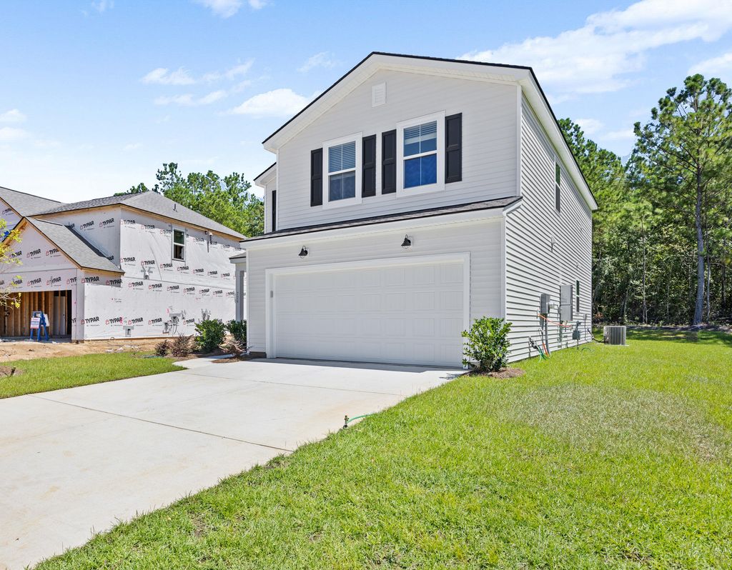 Photo of 726 Meadowbrook Lane, Summerville, SC 29486 (MLS # 25024000)