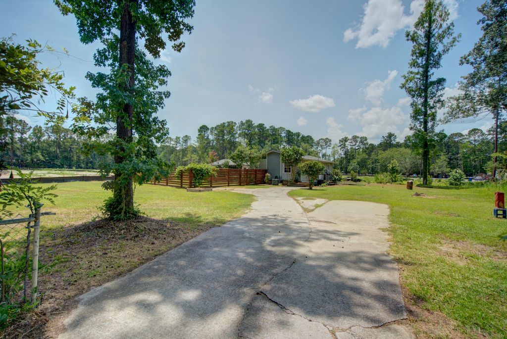 Photo of 243 Lazy Acres Loop, Summerville, SC 29483 (MLS # 26018709)