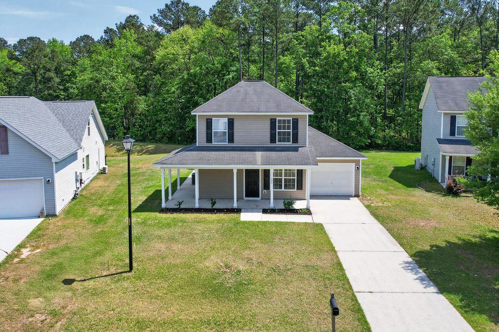 Photo of 306 Winford Court, Moncks Corner, SC 29461 (MLS # 26011108)