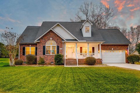 A home in Moncks Corner