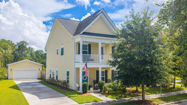 1716 EMMETS RD, JOHNS ISLAND, SC 29455 - Image 3320c3f6d566eaa85bcdba2fef5f53b2/3556133527