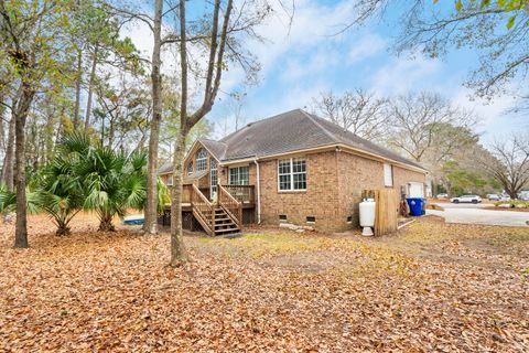 A home in Mount Pleasant