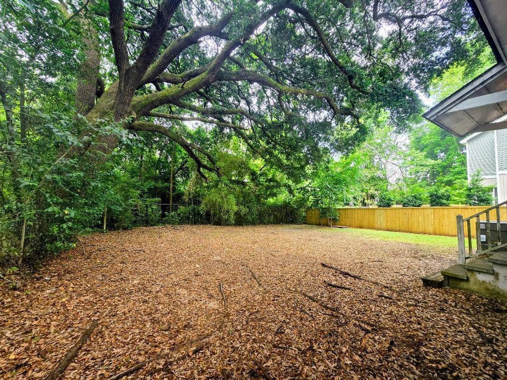 Photo of 1823 Lisa ST, North Charleston, SC 29406 (MLS # 26013738)
